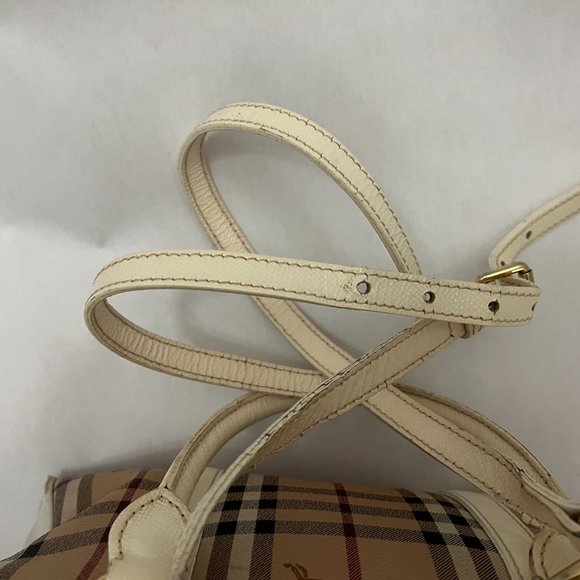 BURBERRY HAYMARKET PATENT COLOURS MEDIUM CHATTON CHECK TOTE WHITE - Picture 14 of 16